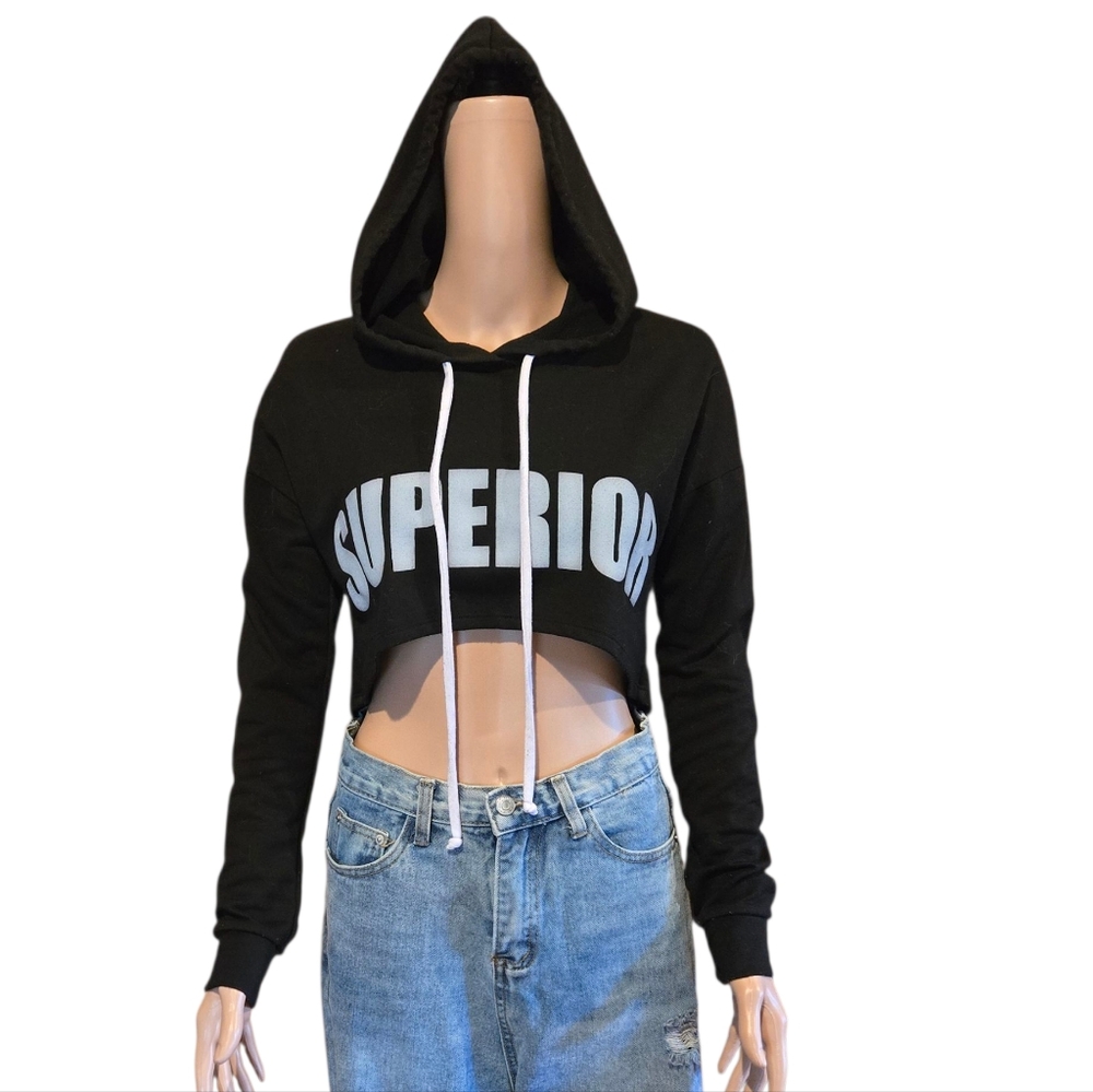 Many Many Black Cropped Hooded Pullover Sweater With White SUPERIOR Size Small